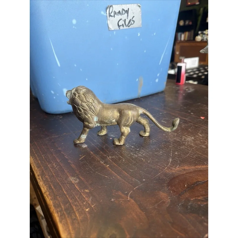 Vintage Brass Lion~7 1/4